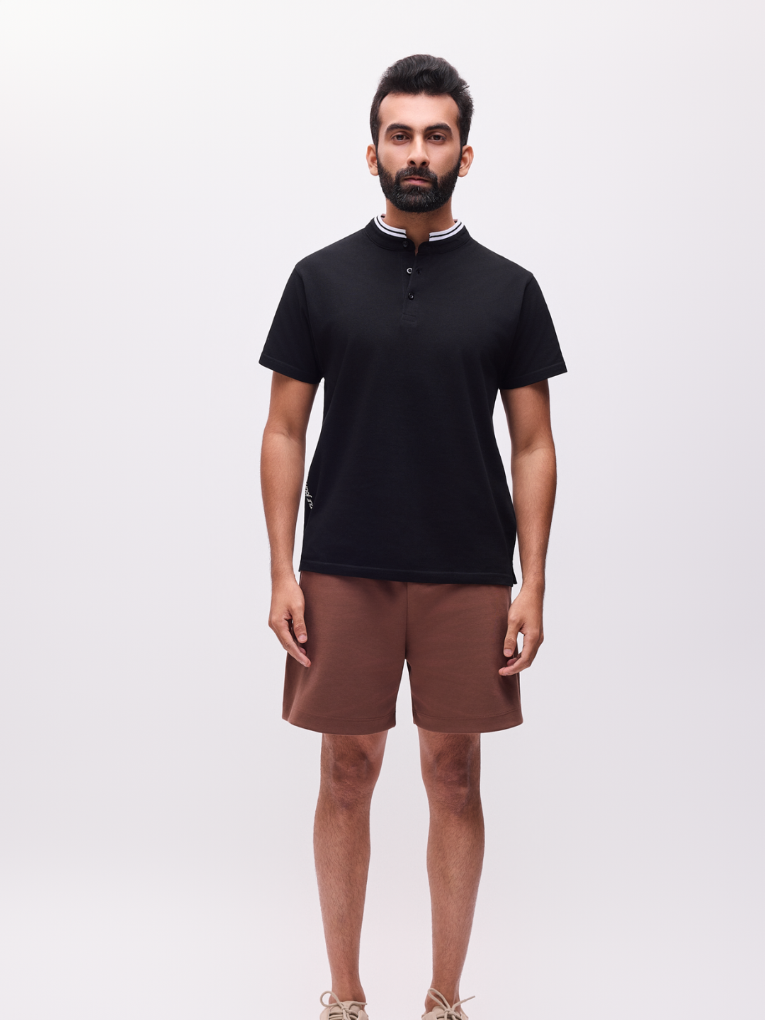 The Groove organic cotton T-shirt black colour man from front